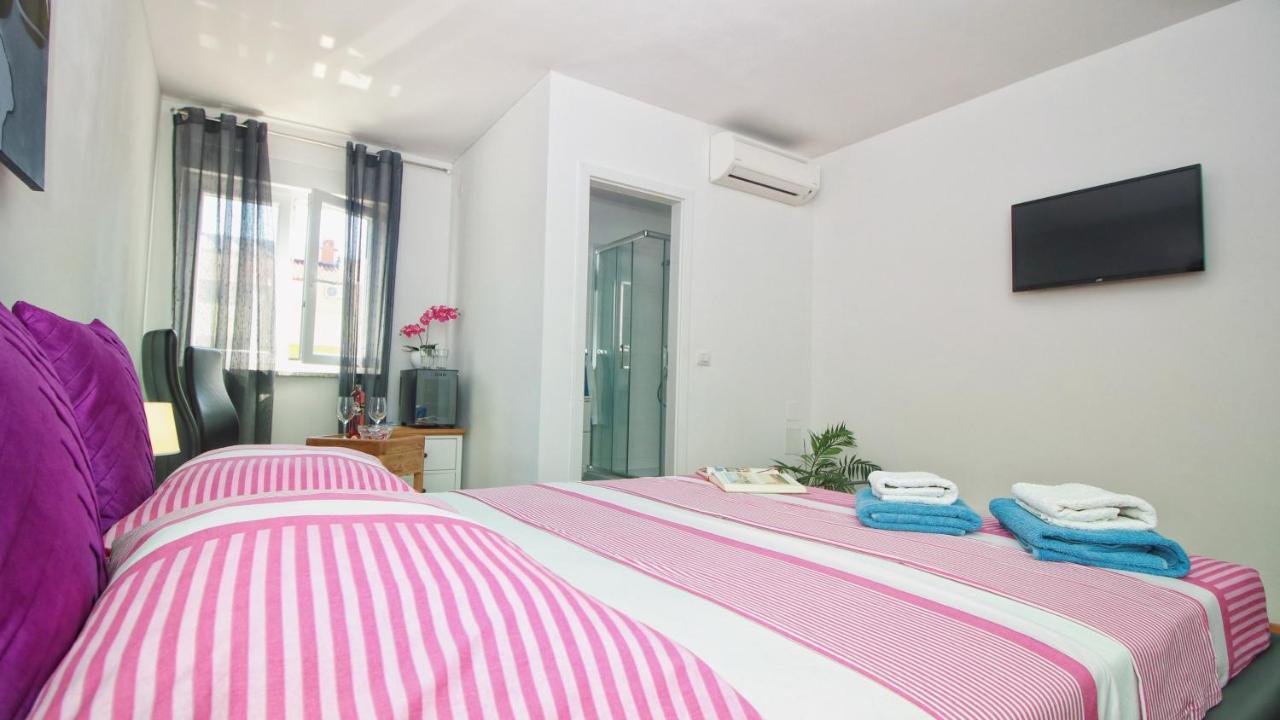 Guesthouse Esma 罗维尼 外观 照片
