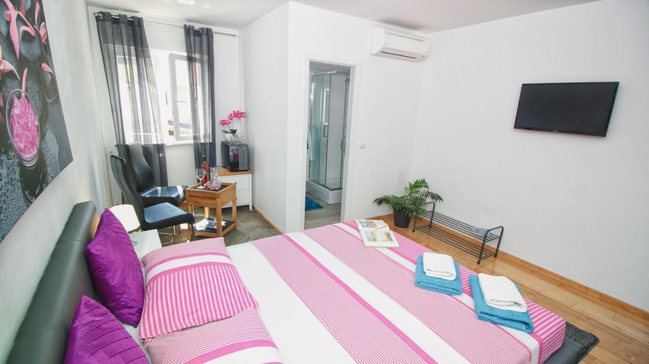 Guesthouse Esma 罗维尼 外观 照片