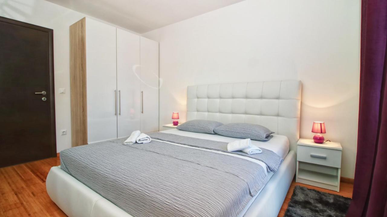 Guesthouse Esma 罗维尼 外观 照片
