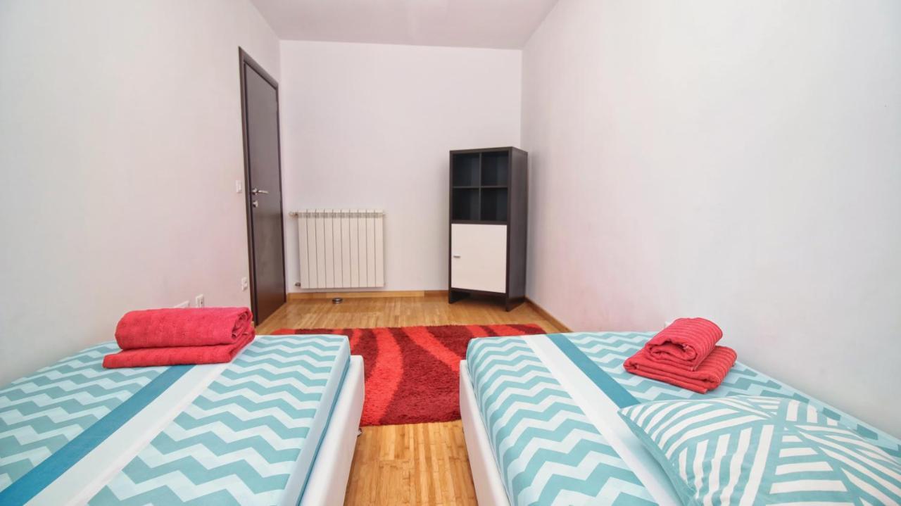 Guesthouse Esma 罗维尼 外观 照片